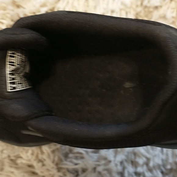 Skechers Go Walk/ Ultra Go Black Sneakers-Size 8 - Picture 4 of 7